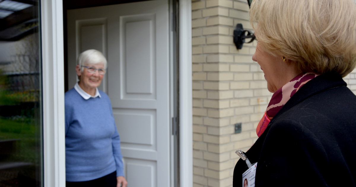 Medizinische Fußpflege In Der Nähe Hausbesuch Hausbesuch für Seniorinnen und Senioren - Albertinen Haus